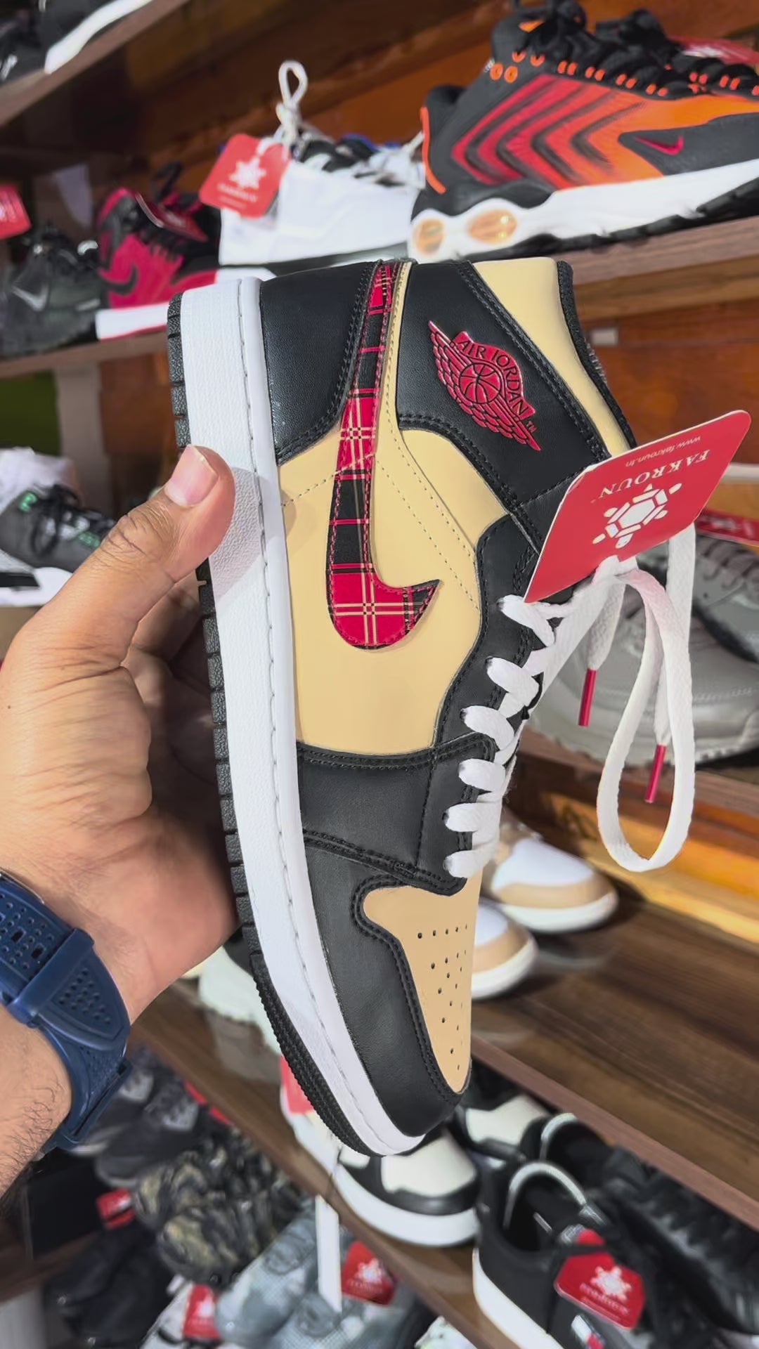 Nike air Jordan 1 mid se tartan